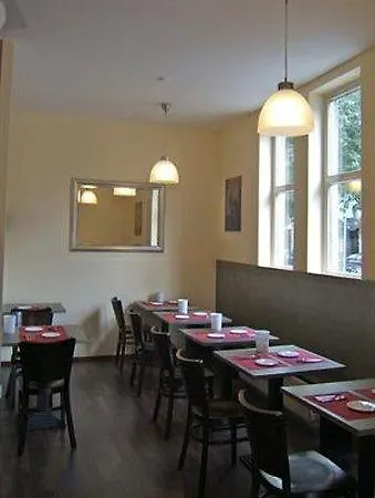 Amary 3* Berlin